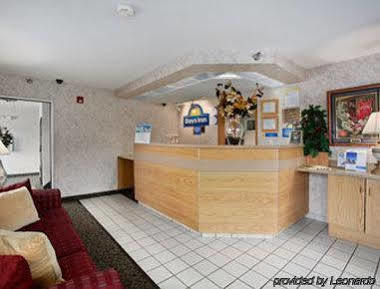 Days Inn By Wyndham Ames Extérieur photo